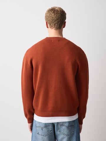 Next Pullover in Rot