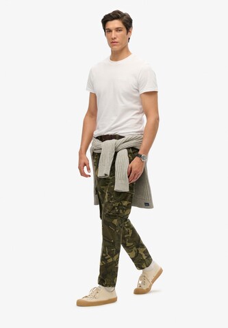 Superdry Regular Cargo trousers 'Core' in Green