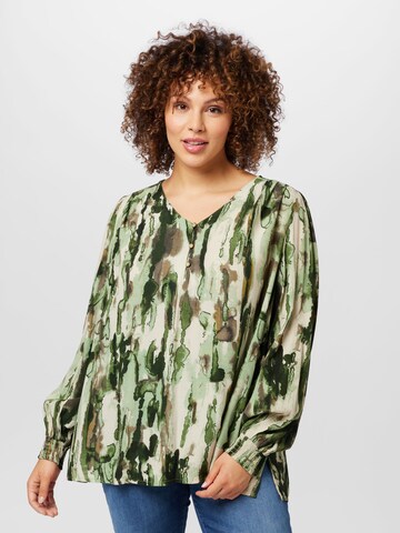 Fransa Curve Blouse 'FPISADORA' in Groen: voorkant