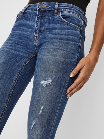 VERO MODA Skinny Jeans 'Lydia' i blå