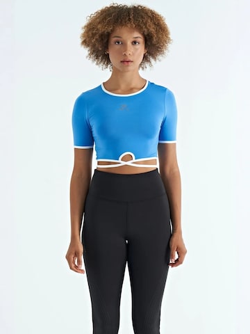 Maglia funzionale di Tommy Life in blu: frontale