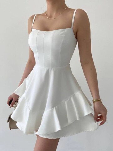 Robe WOMAN VISION en blanc
