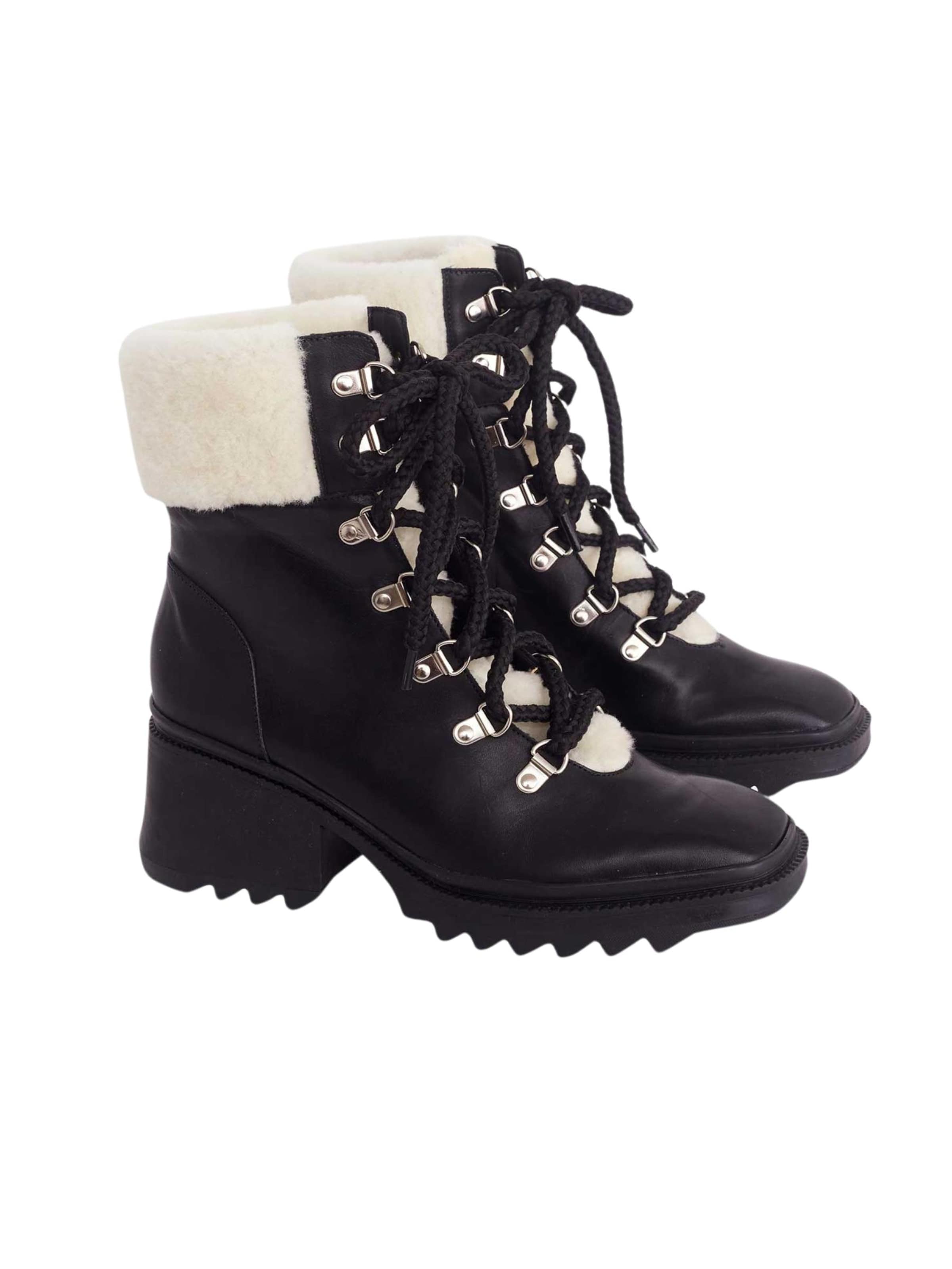 Bottines 'Cassia' Mangara Atelier en noir