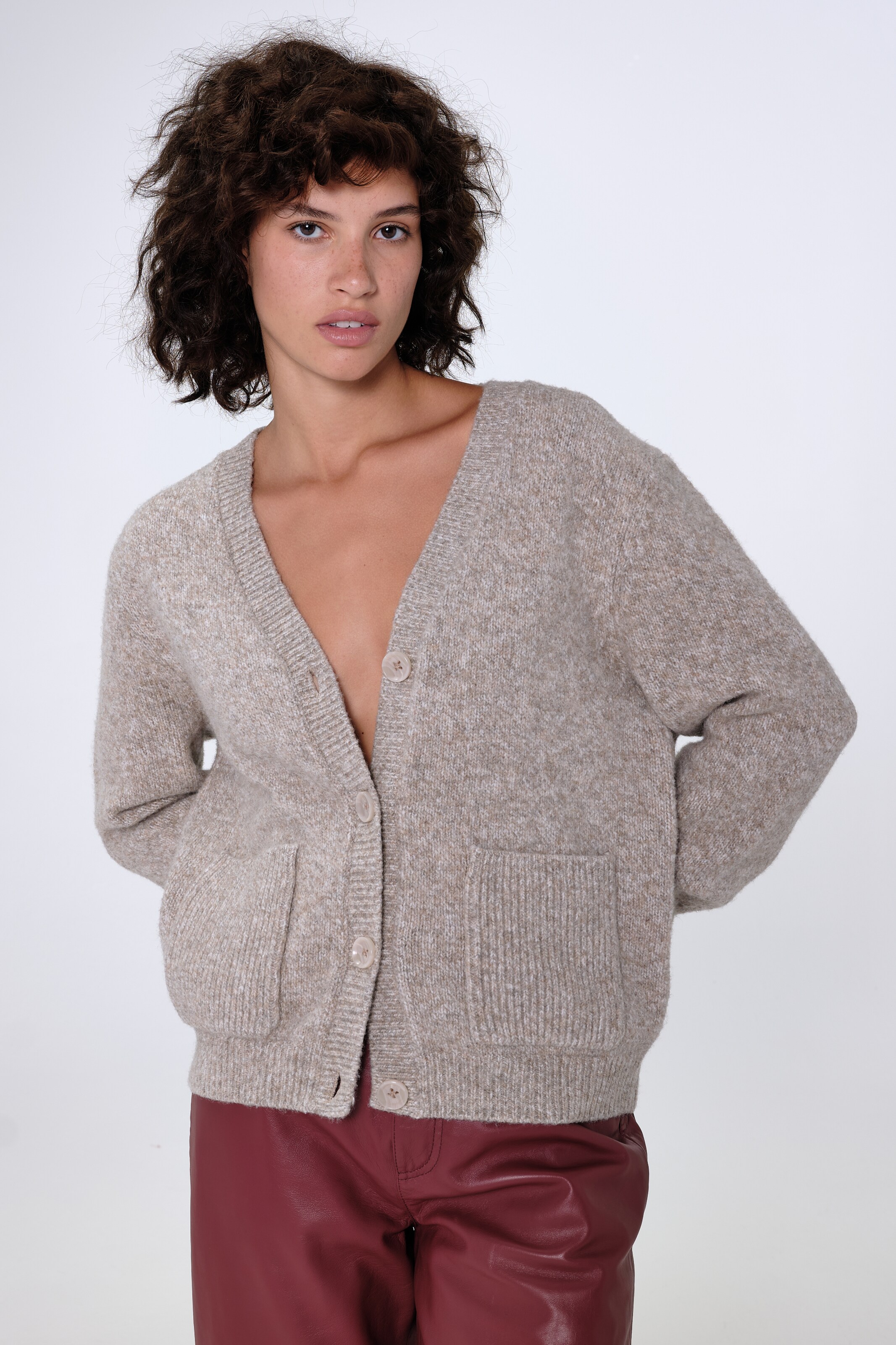Aligne Knit cardigan Griffin in Mottled Beige ABOUT YOU