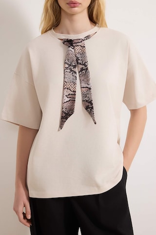 Tricou de la Trendyol pe gri