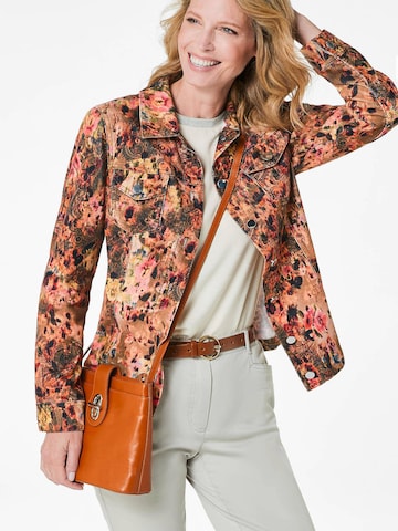 Goldner Tussenjas in Bruin