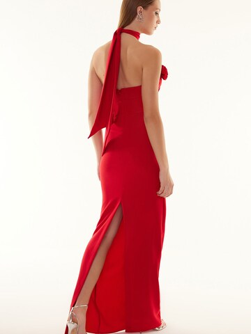 Robe de soirée Trendyol en rouge