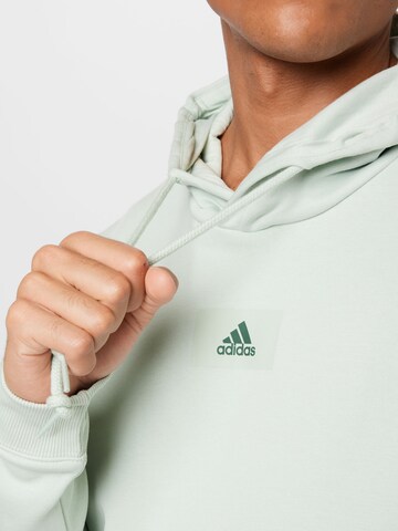 ADIDAS SPORTSWEAR Αθλητική μπλούζα φούτερ 'Essentials Feelvivid  Fleece Drop Shoulder' σε πράσινο