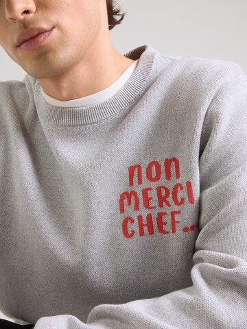 Iriedaily Свитер 'Non Merci Chef' в Серый
