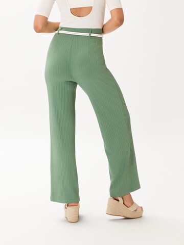évasé Pantalon 'Lauren' Les Lunes en vert