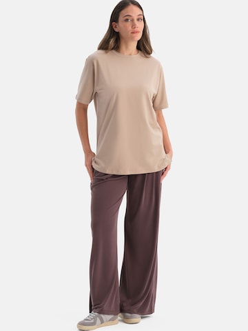 T-shirt Dagi en marron