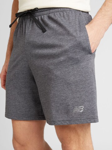 new balance Regular Sportbroek 'Essentials' in Zwart