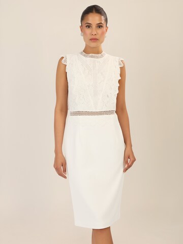 APART Evening Dress in White: front