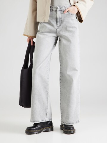 PIECES Wide leg Jeans 'PCSELMA' in Grey: front