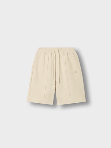 Burocs Loose fit Workout Pants in Beige: front