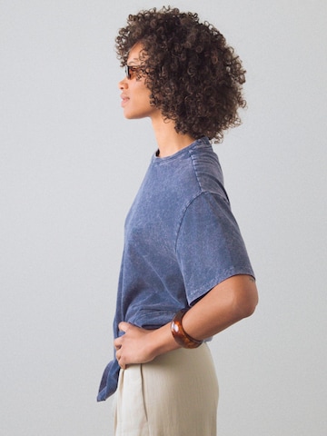 Honest Basics Shirt 'Hipster' in Blauw