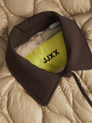 JJXX Between-Season Jacket 'Mari' in Brown