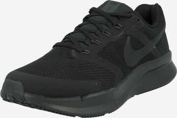 Scarpa da corsa di NIKE in nero: frontale