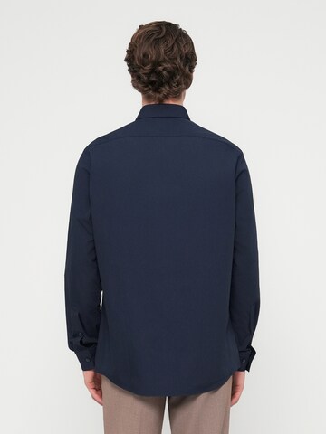HUGO Regular fit Πουκάμισο 'Valerio' σε μπλε