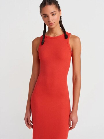 Dilvin Dress in Red