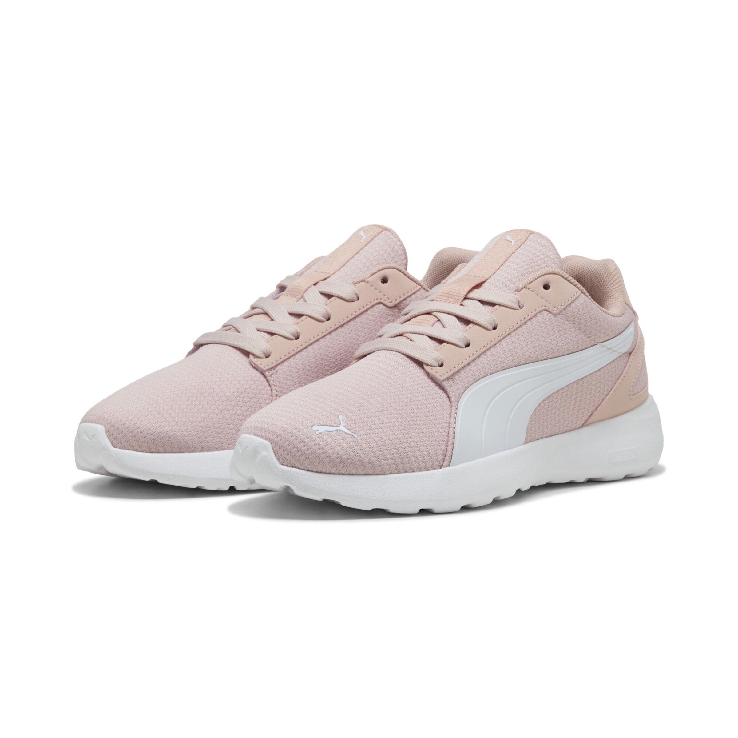 PUMA Sneaker 'Softride Cosmic' in Pink