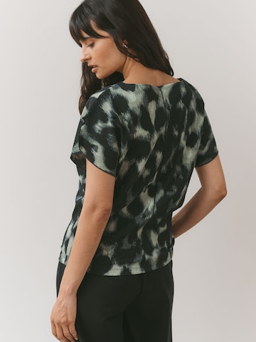 Next Blouse in Groen