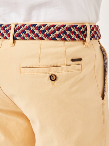 REDPOINT Slim fit Chino Pants in Yellow