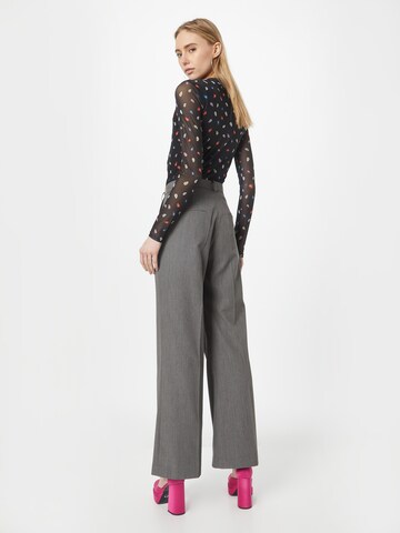 Wide Leg Pantalon à plis RECC en gris