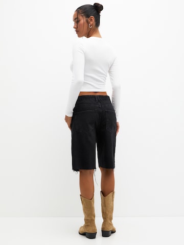 Pull&Bear Koszulka w kolorze czarny