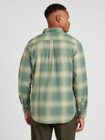 Coupe regular Chemise 'MONTEREY' VANS en vert