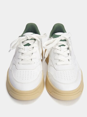 Baskets basses Pull&Bear en blanc