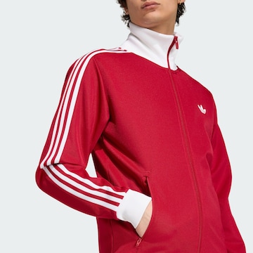 ADIDAS ORIGINALS Sweatjakke 'Classic' i rød
