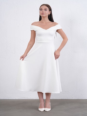 WOMAN VISION Koktejlové šaty – bílá: přední strana