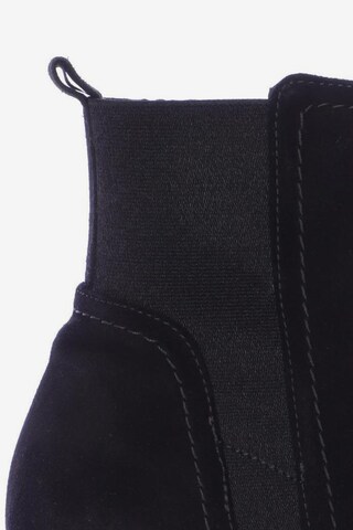 Homers Dress Boots in 38 in Black