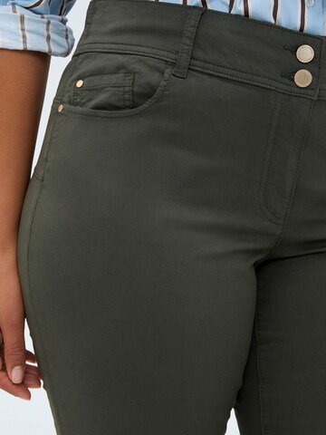 Skinny Pantaloni di Fiorella Rubino in verde