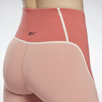 Reebok Skinny Sportbroek in Rood