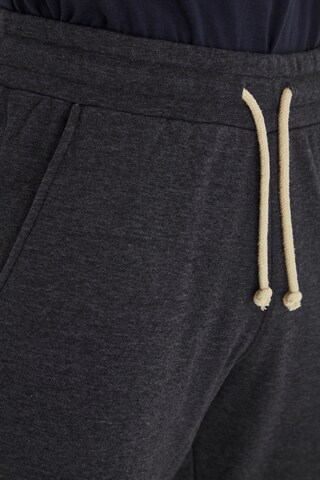 regular Pantaloni 'JAMIE' di BLEND in grigio