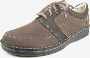 Finn Comfort Athletic Lace-Up Shoes in Brown: front