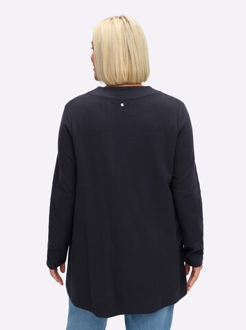 SHEEGO Sweatshirt in Blau