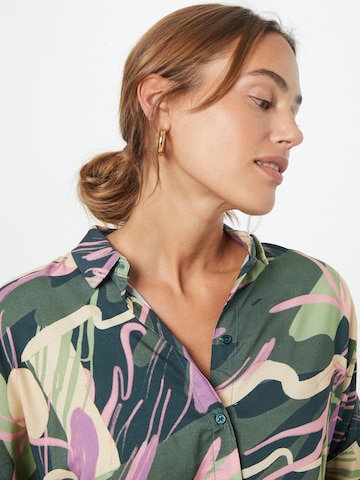 Monki Blouse in Blauw