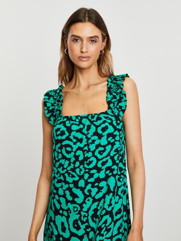 Rochie de vară de la Threadbare pe verde