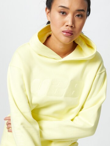 ABOUT YOU x Mero - Sweatshirt '428' em amarelo