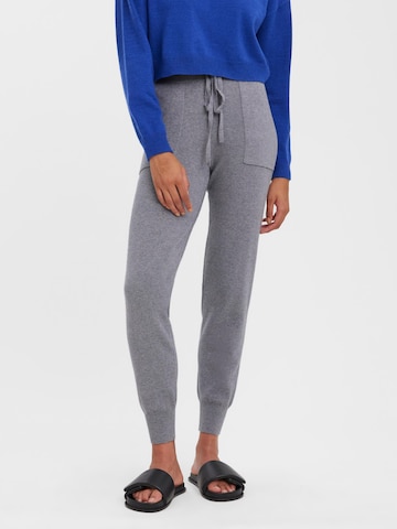 VERO MODA Tapered Hose 'Nancy' in Grau: predná strana