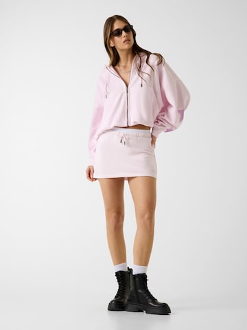 GUESS Rock in Pink