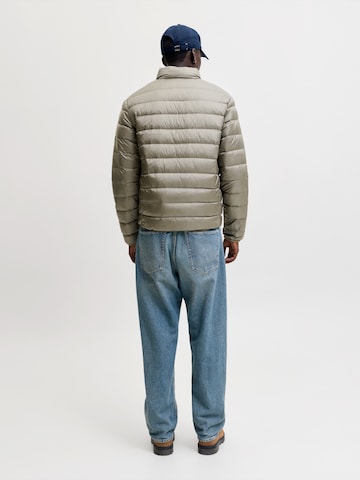 JACK & JONES Přechodná bunda 'JJEBERG' – zelená