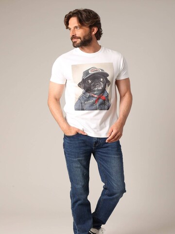 T-Shirt 'PEPERE' Deeluxe en blanc