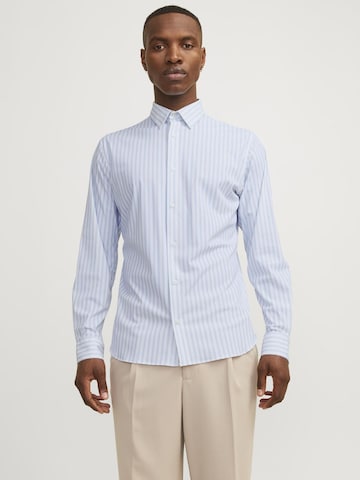 Coupe slim Chemise JACK & JONES en bleu : devant