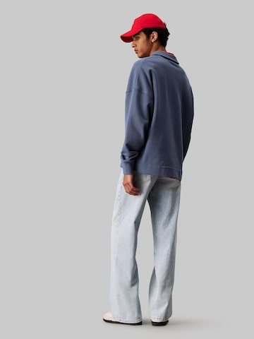 Calvin Klein Jeans Sweatshirt in Grey