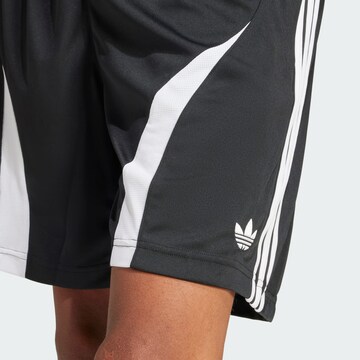 ADIDAS ORIGINALS Обычный Штаны 'Adicolor Teamgeist' в Черный