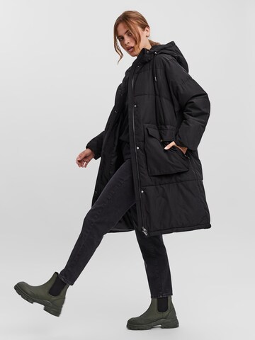 VERO MODA Wintermantel 'Elanor' in Zwart